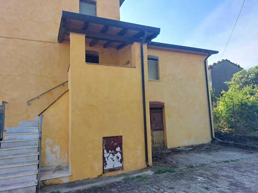 Immagine 20 di Terratetto in vendita  a Castelnuovo Magra