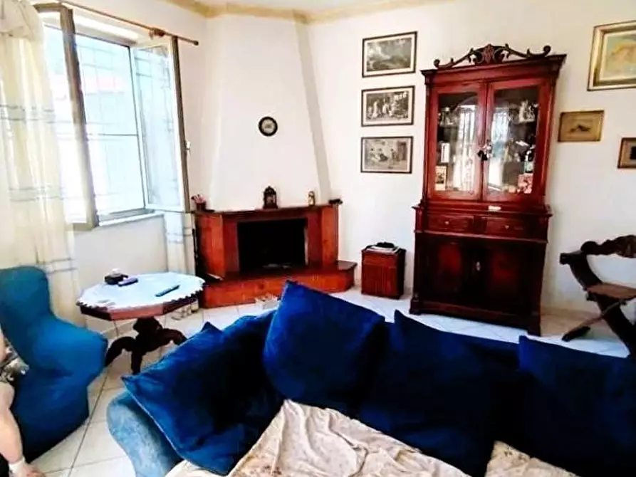 Immagine 3 di Casa indipendente in vendita  a Carrara