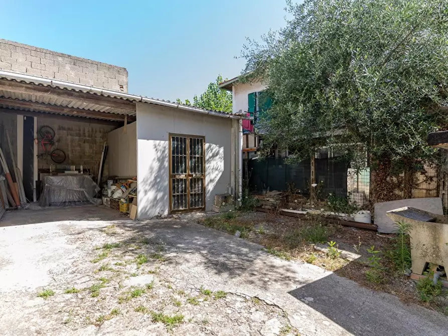 Immagine 8 di Appartamento in vendita  a Empoli