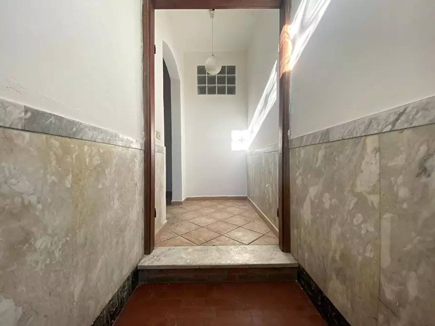 Immagine 25 di Appartamento in vendita  a Sarzana