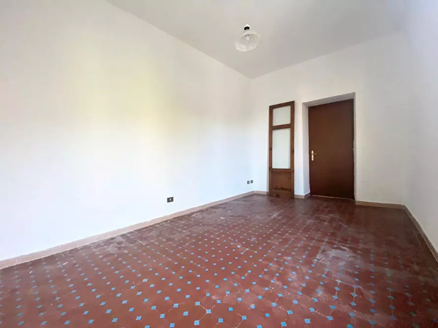 Immagine 22 di Appartamento in vendita  a Sarzana