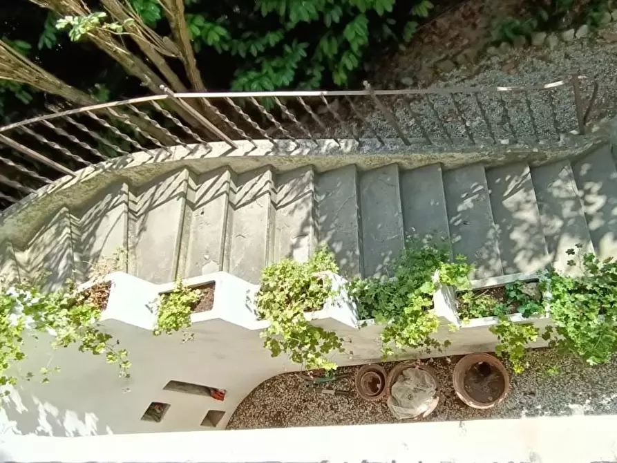 Immagine 7 di Casa bifamiliare in vendita  a San Giuliano Terme