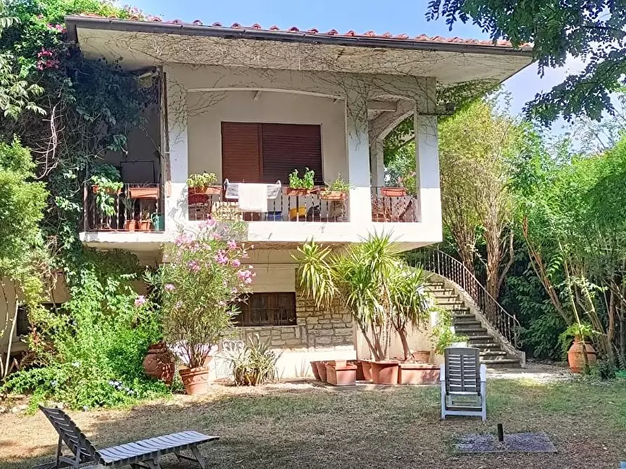 Immagine 32 di Casa bifamiliare in vendita  a San Giuliano Terme