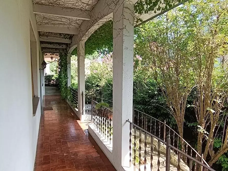 Immagine 6 di Casa bifamiliare in vendita  a San Giuliano Terme