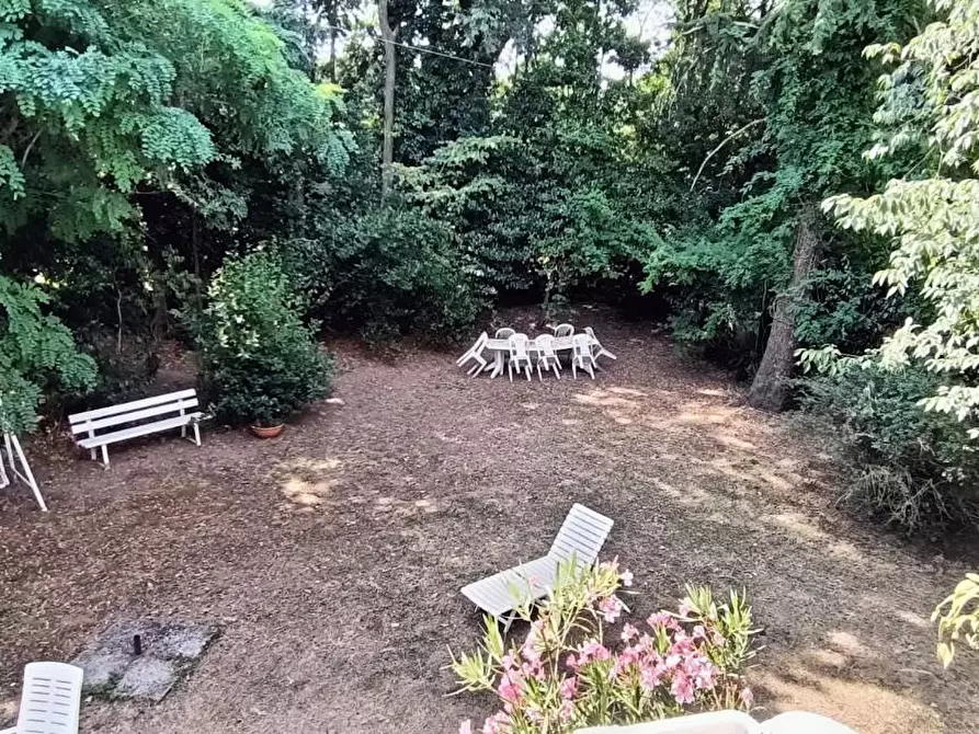 Immagine 5 di Casa bifamiliare in vendita  a San Giuliano Terme