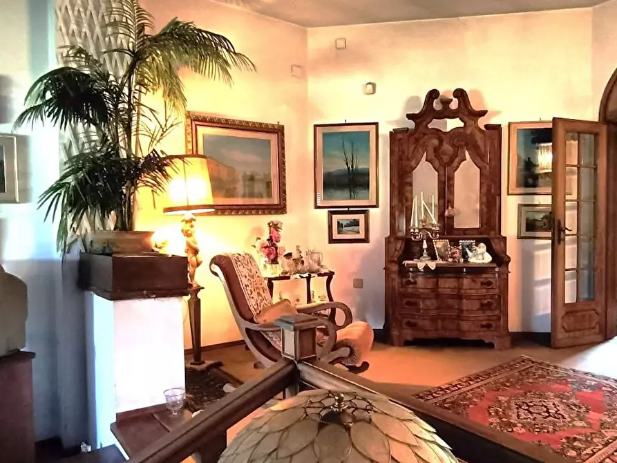 Immagine 10 di Casa bifamiliare in vendita  a San Giuliano Terme