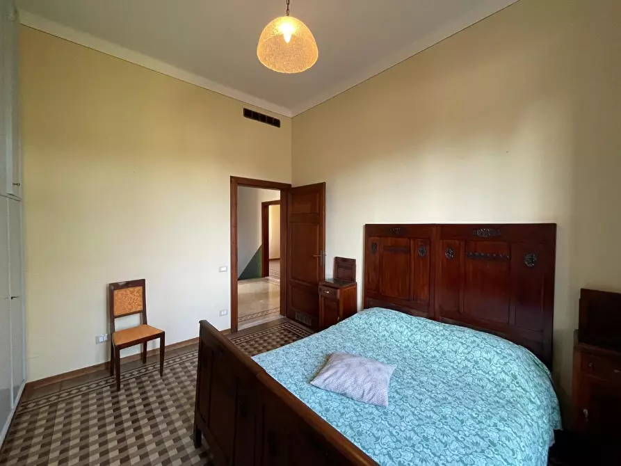 Immagine 21 di Villa in vendita  a Lucca