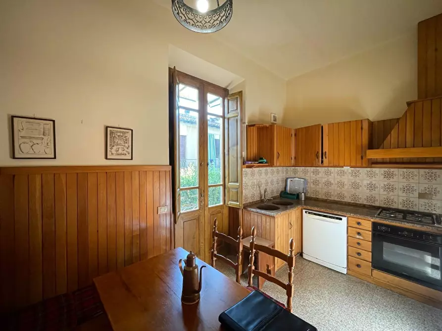 Immagine 14 di Villa in vendita  a Lucca