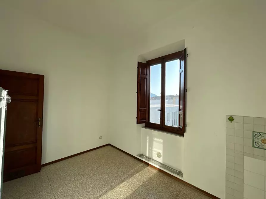 Immagine 27 di Villa in vendita  a Lucca