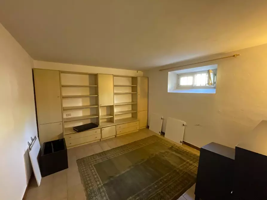 Immagine 42 di Villa in vendita  a Lucca