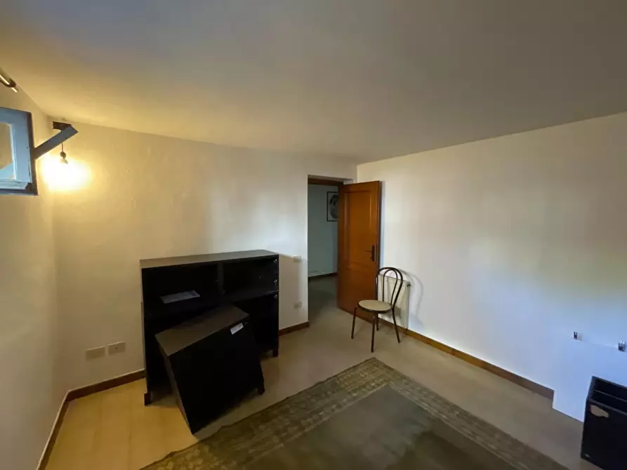 Immagine 43 di Villa in vendita  a Lucca