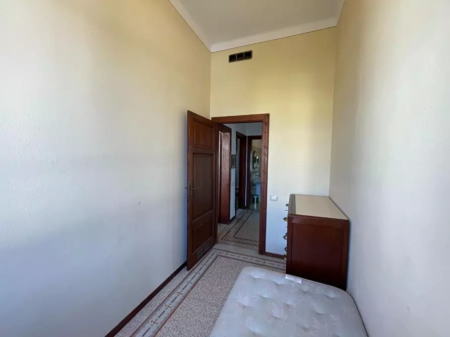 Immagine 25 di Villa in vendita  a Lucca