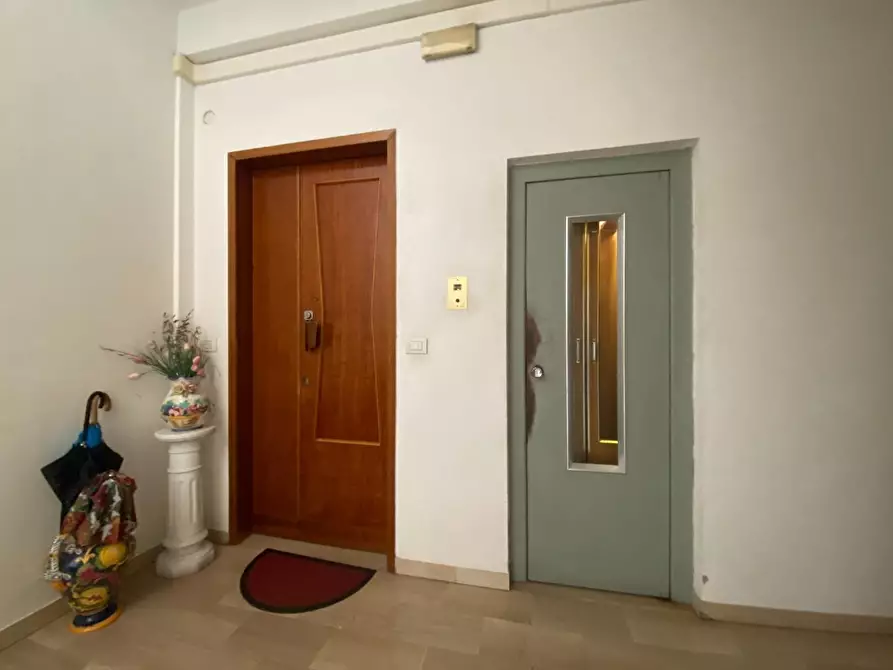 Immagine 17 di Appartamento in vendita  a Santa Croce Sull'arno