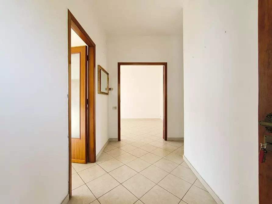 Immagine 15 di Appartamento in vendita  a Carrara