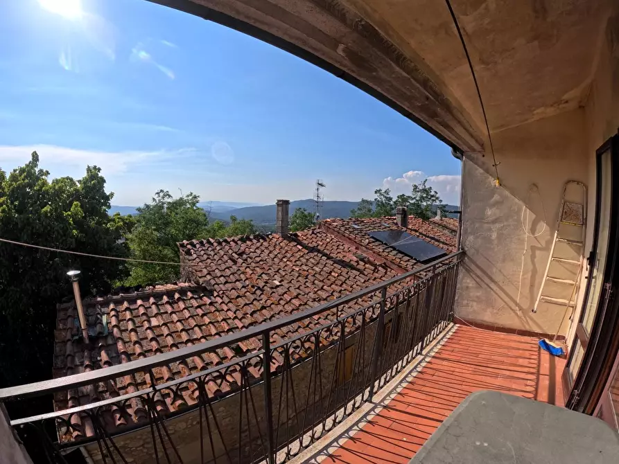 Immagine 1 di Appartamento in vendita  a Casole D'elsa