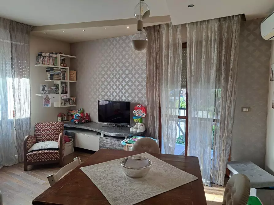 Immagine 6 di Appartamento in vendita  a Montecatini Terme