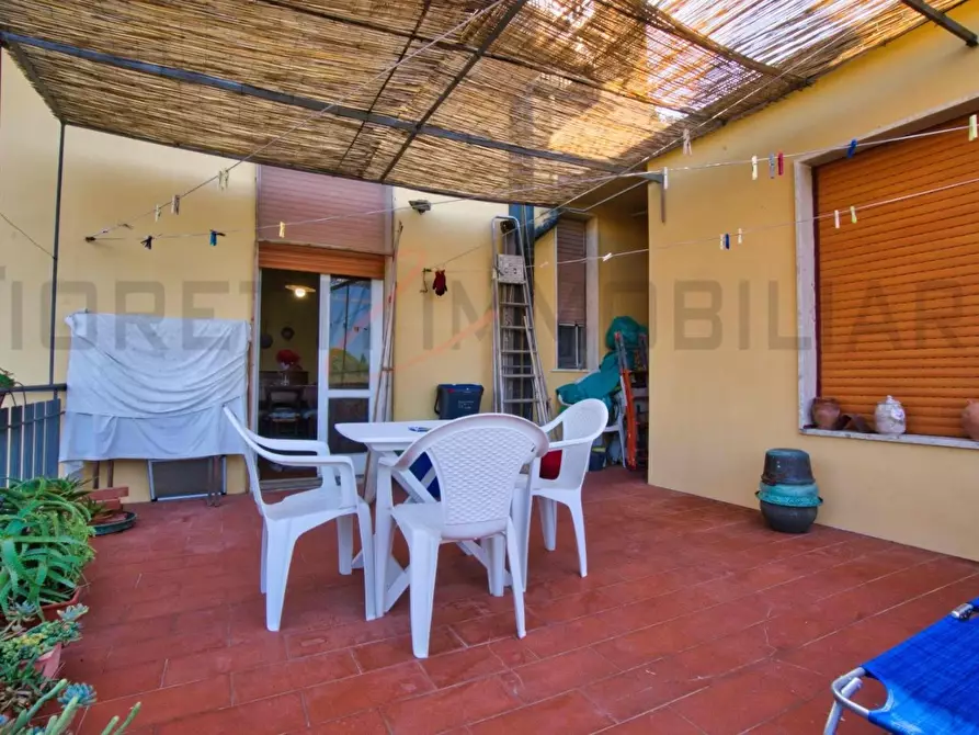 Immagine 13 di Appartamento in vendita  a Suvereto