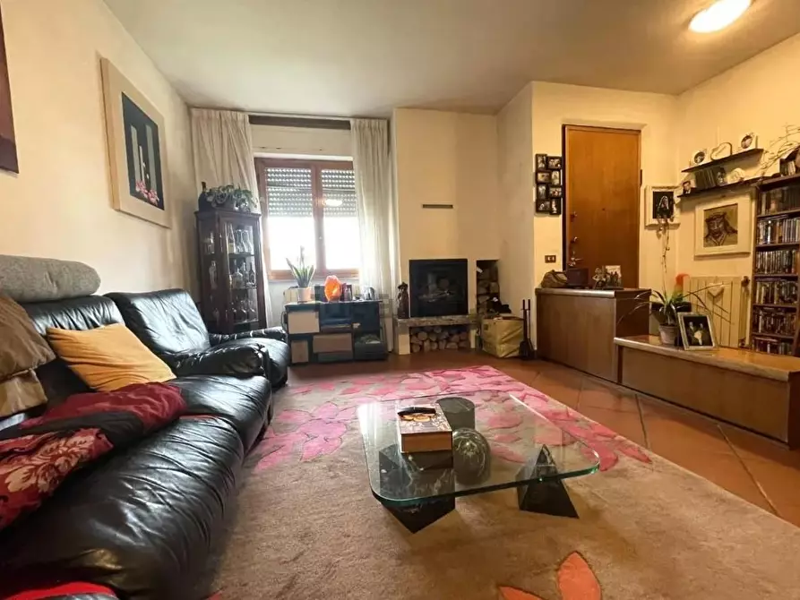 Immagine 7 di Villetta a schiera in vendita  a Pietrasanta