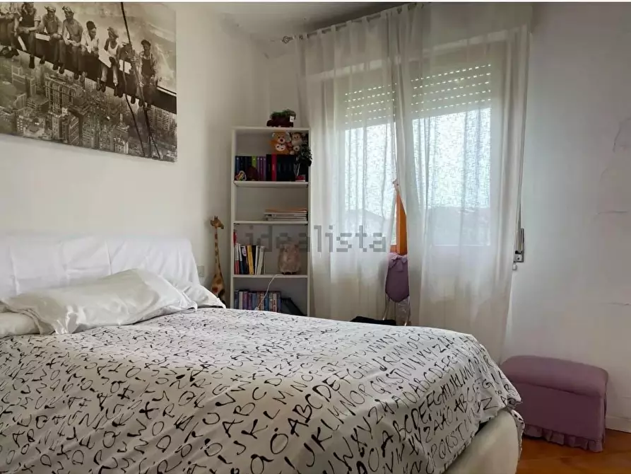 Immagine 21 di Villetta a schiera in vendita  a Pietrasanta