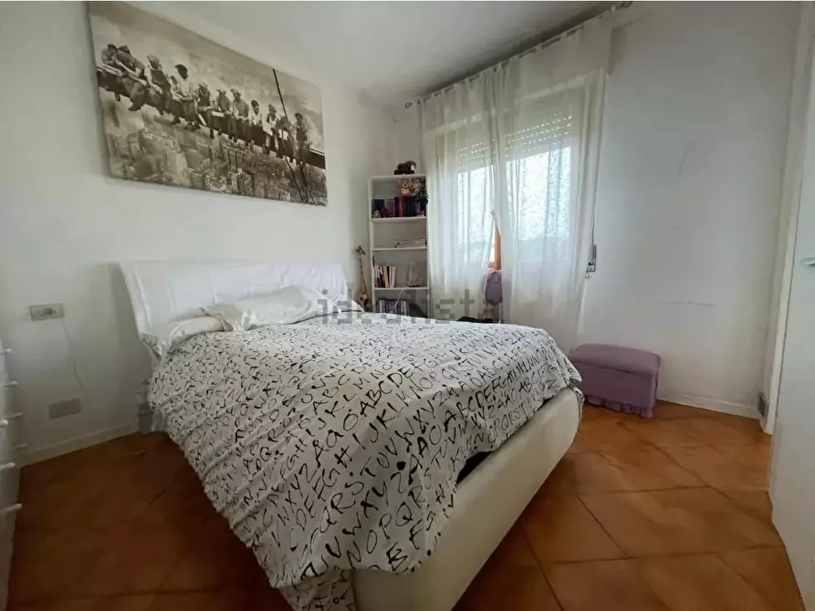 Immagine 19 di Villetta a schiera in vendita  a Pietrasanta