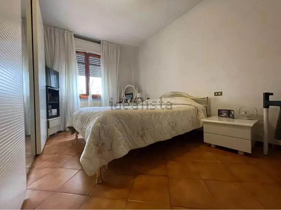 Immagine 20 di Villetta a schiera in vendita  a Pietrasanta