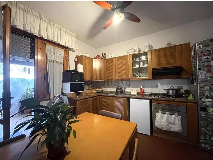 Immagine 14 di Villetta a schiera in vendita  a Pietrasanta