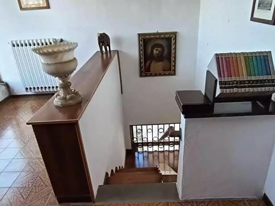 Immagine 12 di Villa in vendita  a San Giuliano Terme