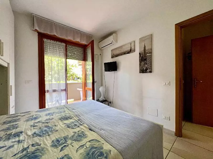 Immagine 8 di Appartamento in vendita  a Massa