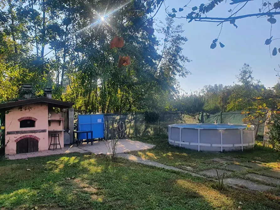 Immagine 1 di Casa bifamiliare in vendita  a Carrara