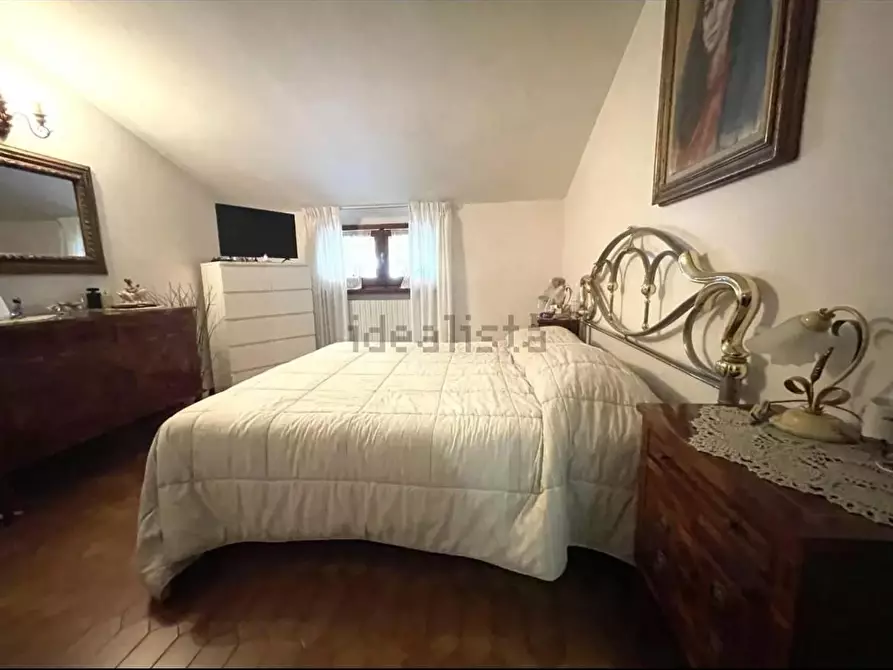 Immagine 33 di Villa in vendita  a Viareggio