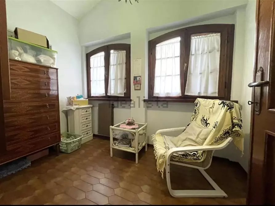 Immagine 37 di Villa in vendita  a Viareggio