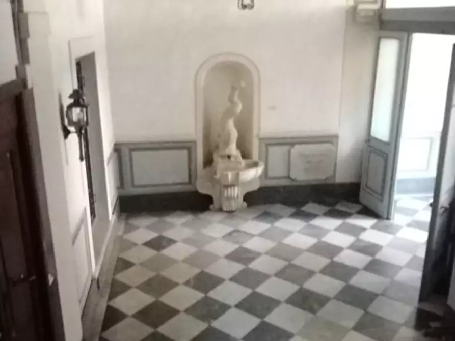 Immagine 4 di Mansarda in vendita  a Massa