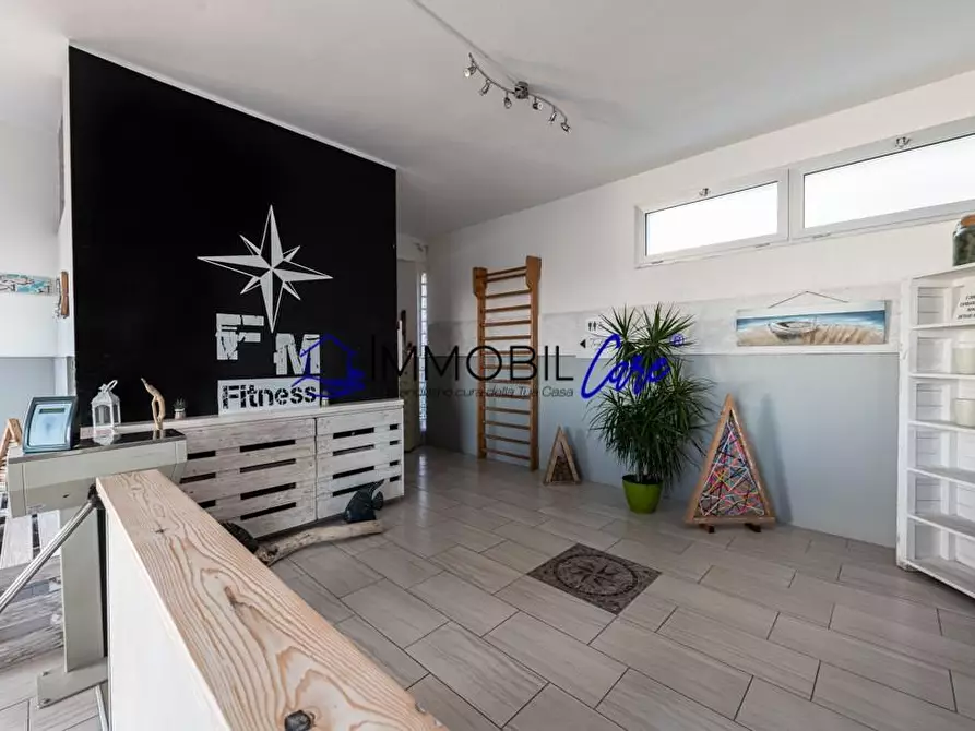 Immagine 25 di Albergo/B&B/Residence in vendita  a Piombino