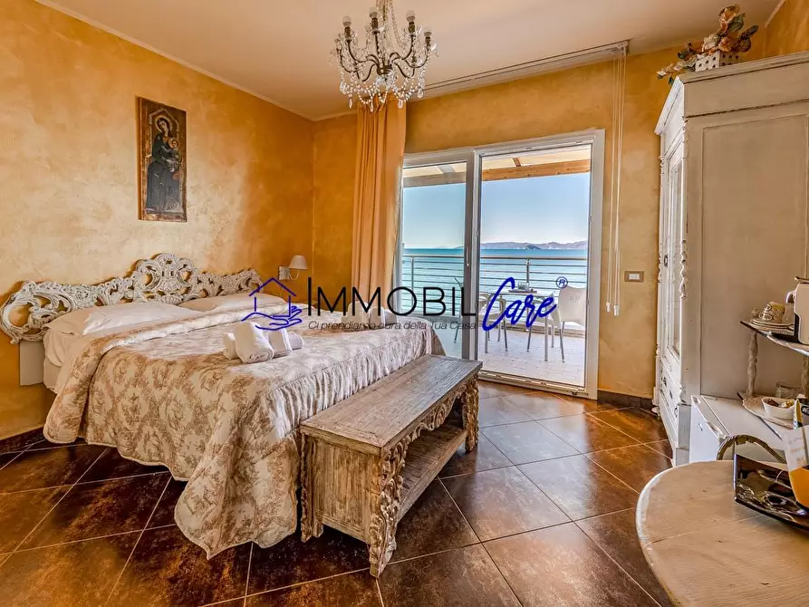 Immagine 11 di Albergo/B&B/Residence in vendita  a Piombino