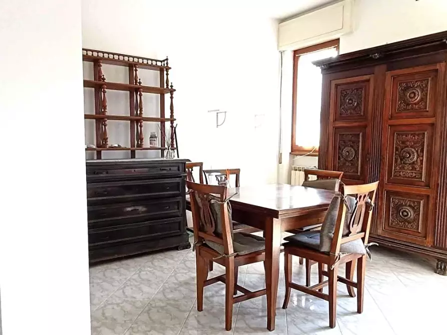 Immagine 7 di Appartamento in vendita  a Massa