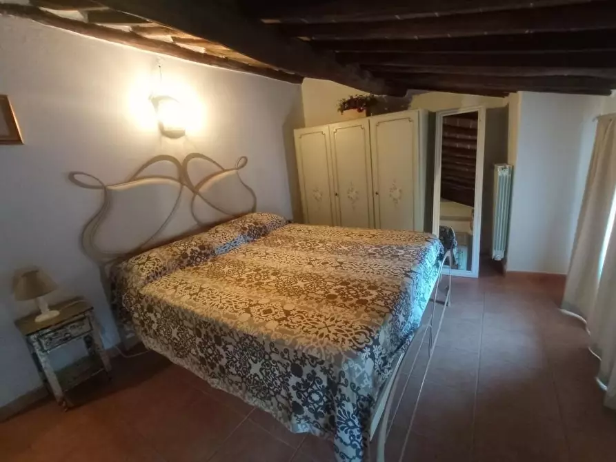 Immagine 30 di Rustico / casale in vendita  a Capannori