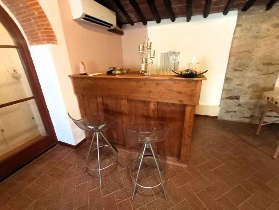 Immagine 21 di Rustico / casale in vendita  a Capannori