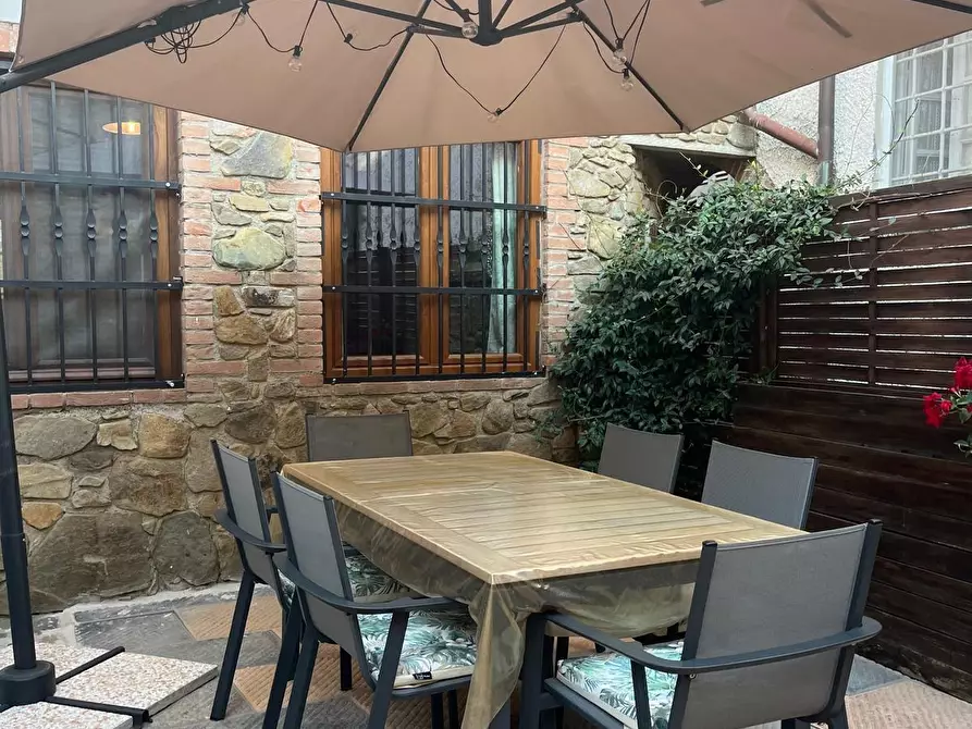 Immagine 40 di Rustico / casale in vendita  a Capannori