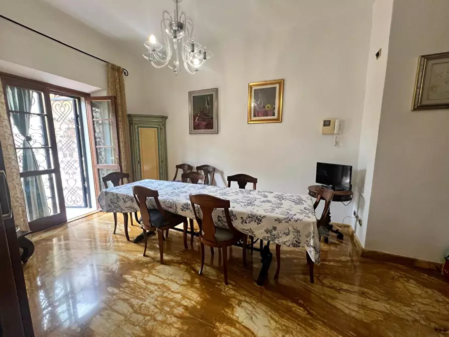 Immagine 4 di Appartamento in vendita  a Massa