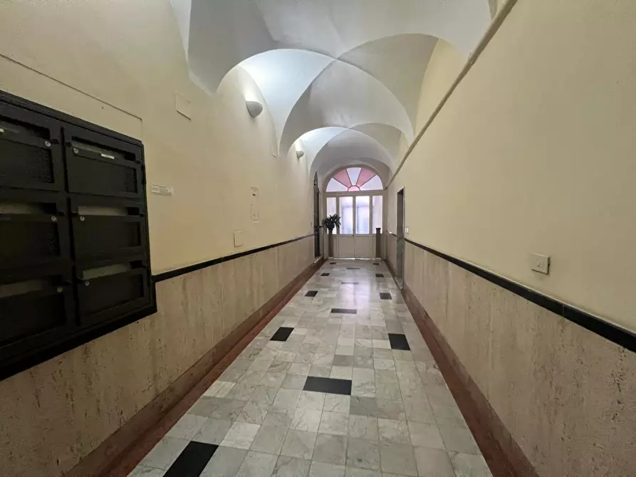 Immagine 14 di Appartamento in vendita  a Massa