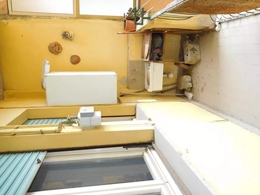 Immagine 15 di Appartamento in vendita  a Pisa