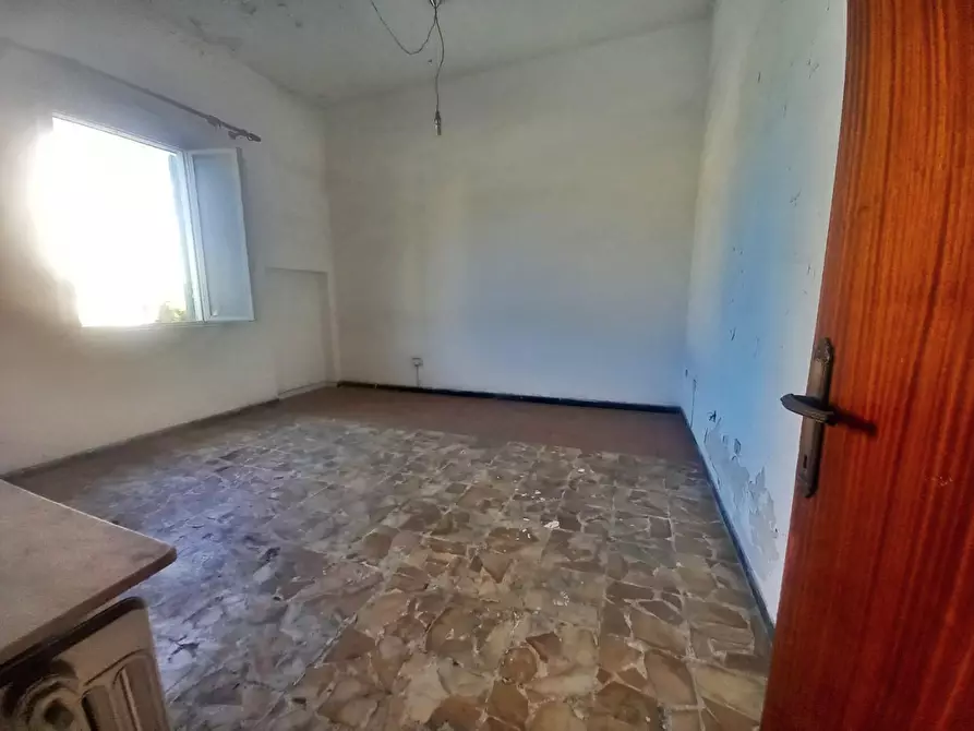 Immagine 5 di Villa in vendita  a Castelfiorentino