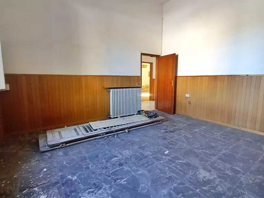 Immagine 10 di Villa in vendita  a Castelfiorentino