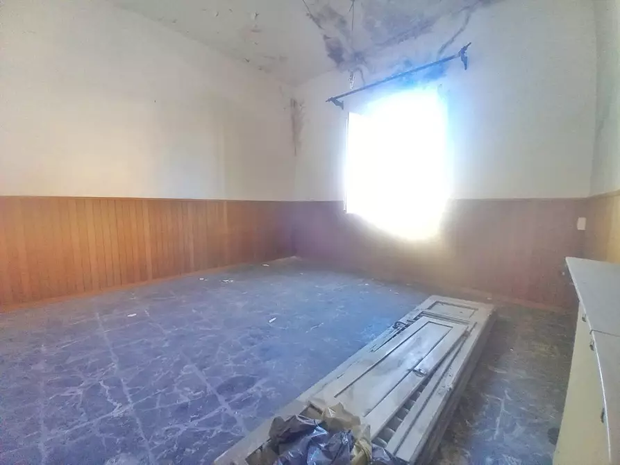 Immagine 7 di Villa in vendita  a Castelfiorentino