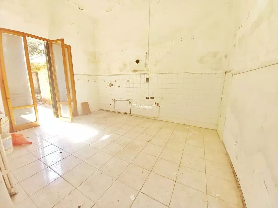 Immagine 21 di Villa in vendita  a Castelfiorentino