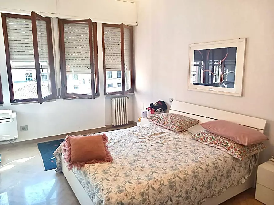 Immagine 8 di Appartamento in vendita  a Massa