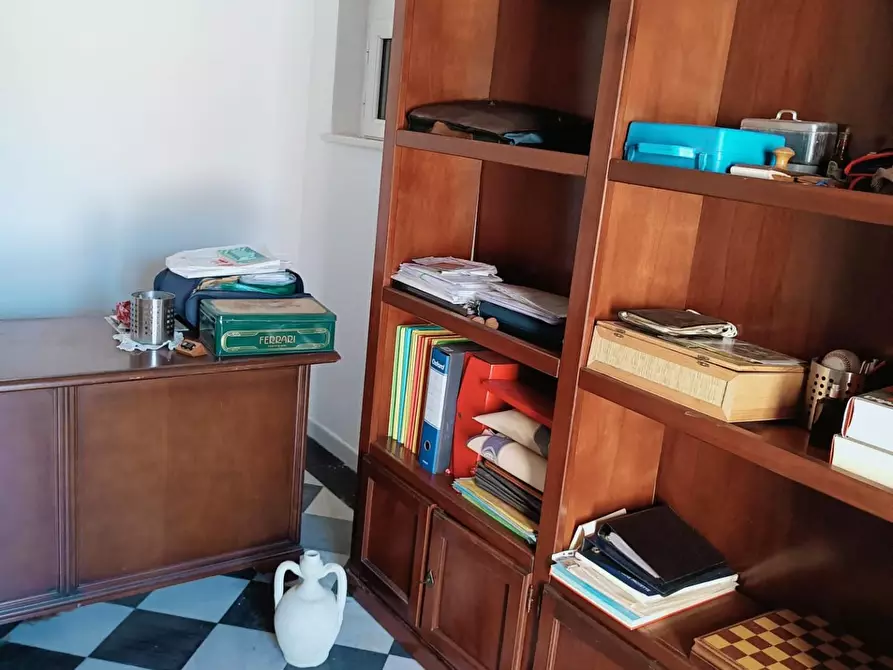 Immagine 7 di Villetta a schiera in vendita  a Livorno