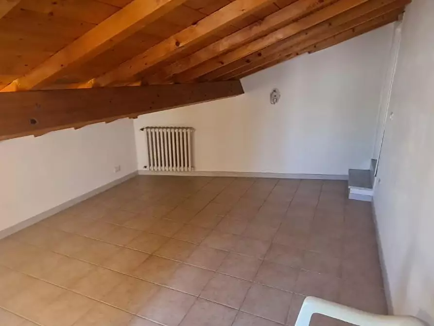 Immagine 39 di Villetta a schiera in vendita  a Livorno