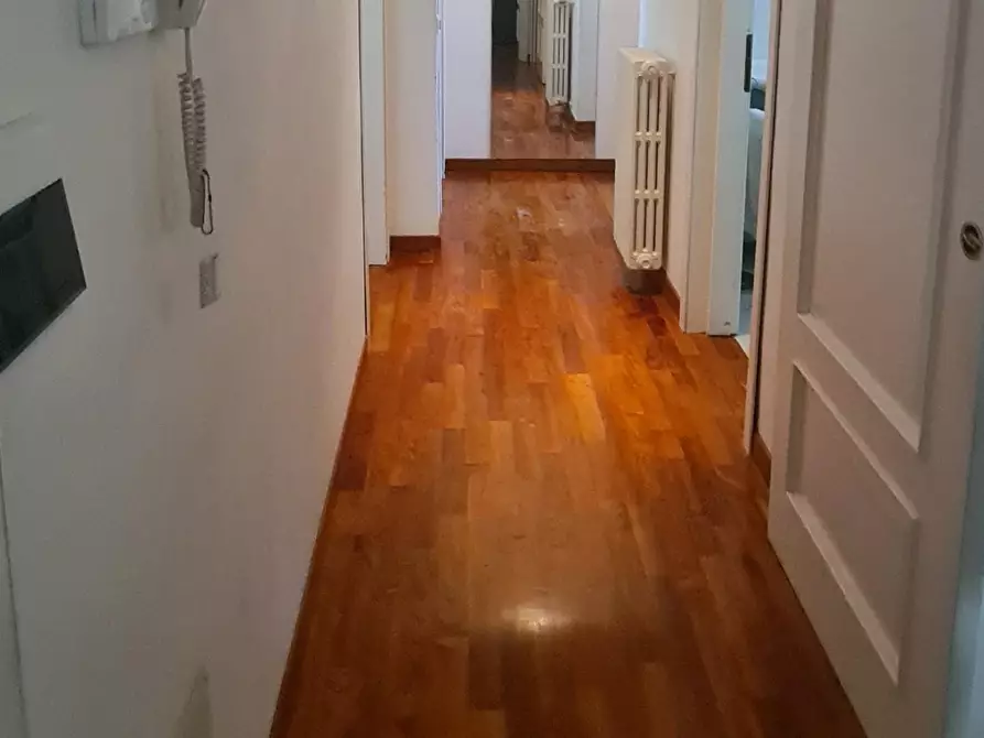 Immagine 21 di Villetta a schiera in vendita  a Livorno