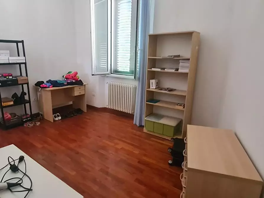 Immagine 28 di Villetta a schiera in vendita  a Livorno